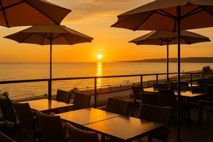 golden hour ocean dining r3qwt White Rock BC Photo Locales Stunning Views golden hour ocean dining