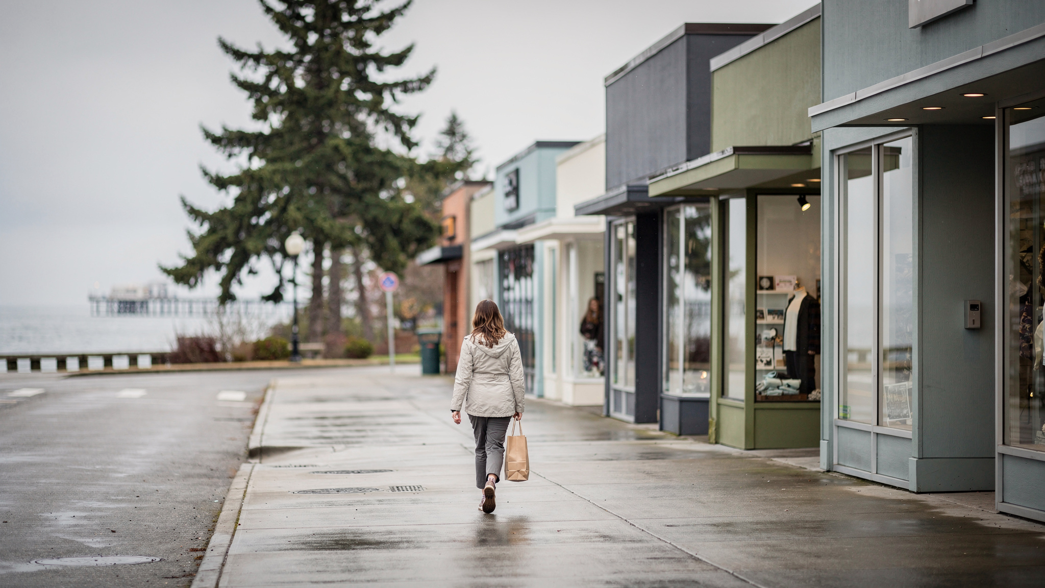 A Shopping Guide to White Rock: Marine Drive and Uptown Boutiques