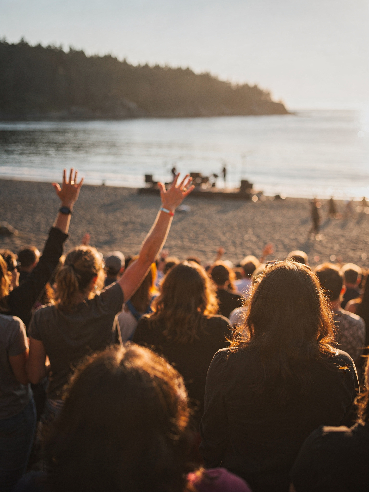 wr events sec1 v2 White Rock Summer Events and Festival Guide Concerts at the Pier and the Tour de White Rock Tradition
